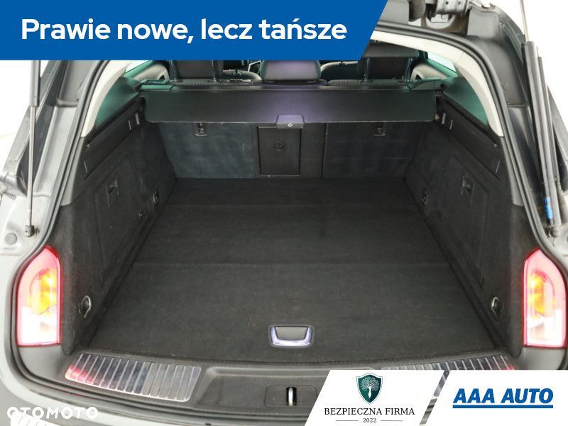 Opel Insignia - 13