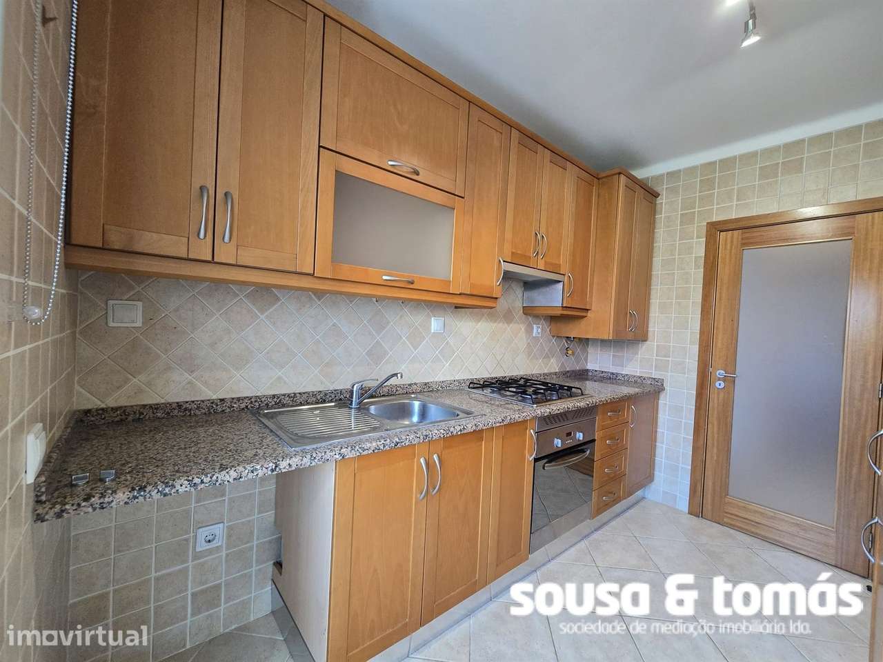 Apartamento T1 Arrendamento em Leiria, Pousos, Barreira e Cortes,Leiri - Grande imagem: 2/21