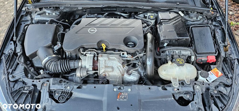 Opel Insignia 2.0 BiTurbo 4x4 Exclusive - 25