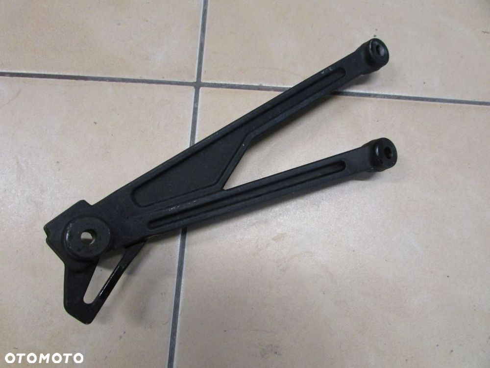 Benelli Leoncino 250 set prawy tył - 2