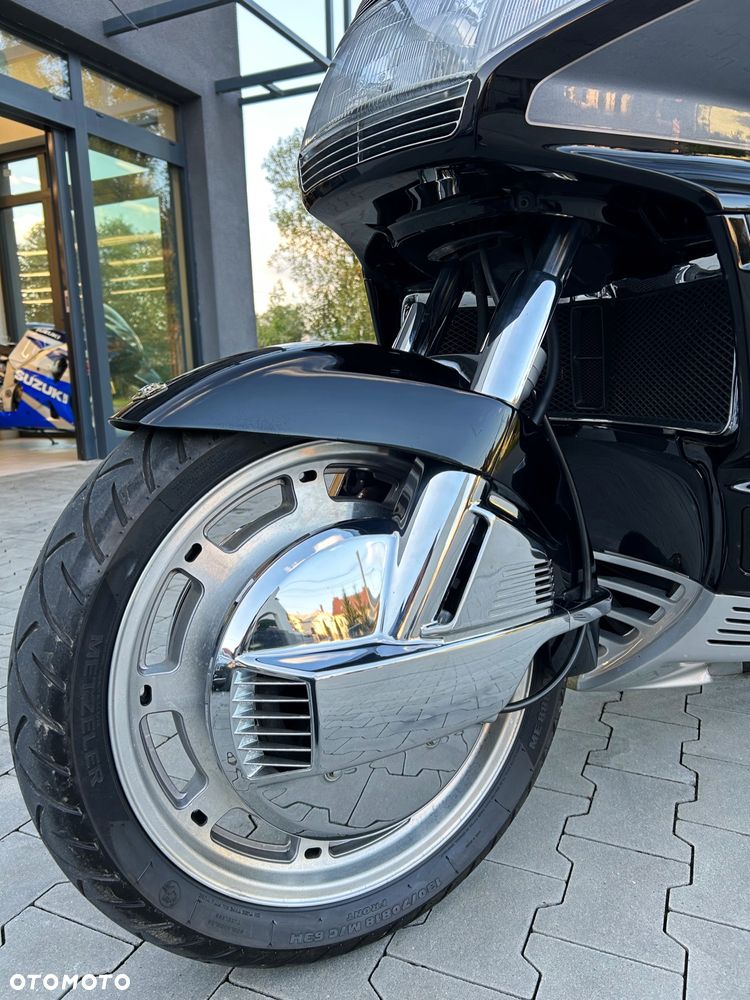 Honda GL - 19
