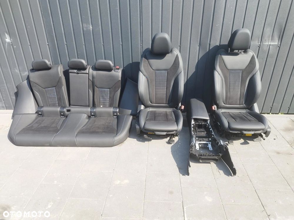 FOTELE TAPICERKA BMW 4 G26 SPORTY ALCANTARA MANUAL GRZANE M-PAKIET - 1