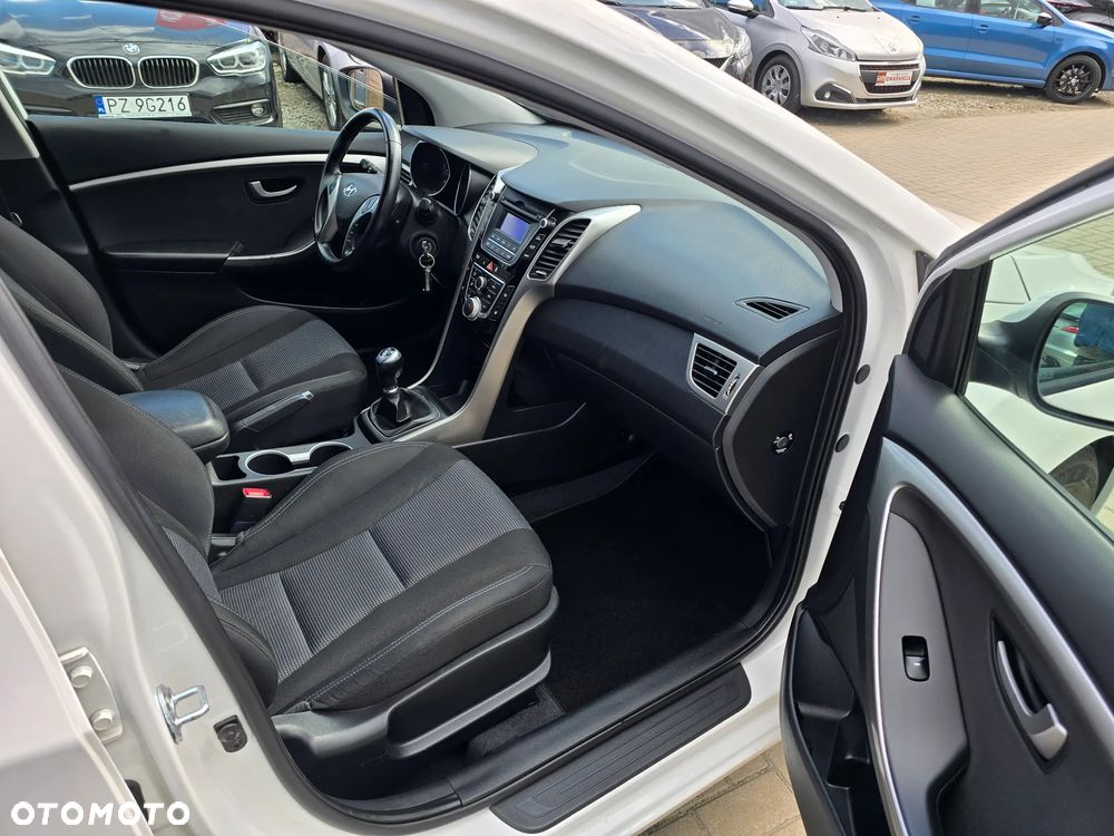 Hyundai i30 - 11