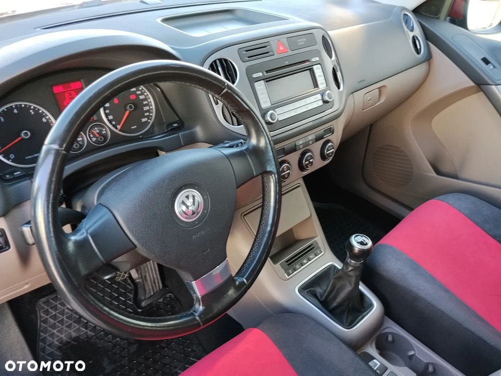 Volkswagen Tiguan 1.4 TSI 4Mot Sport&Style - 4