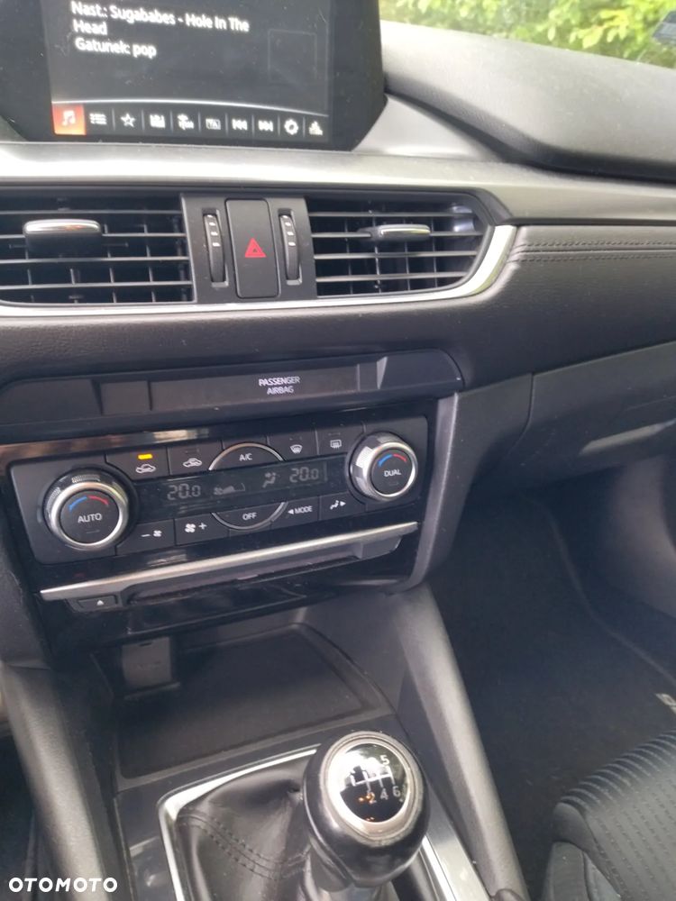 Mazda 6 - 15