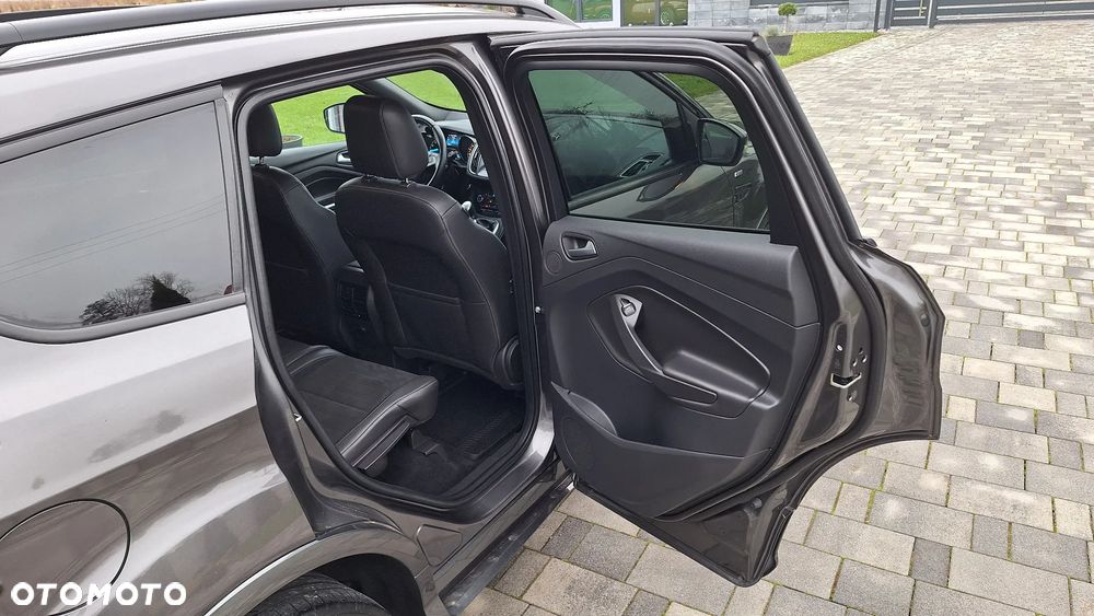 Ford Kuga 1.5 EcoBoost FWD ST-Line ASS MMT6 - 31