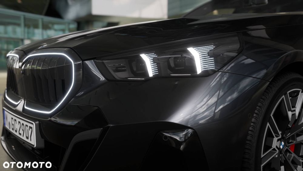 BMW Seria 5 520d xDrive mHEV M Sport - 14