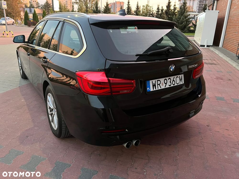 BMW Seria 3 320d - 4
