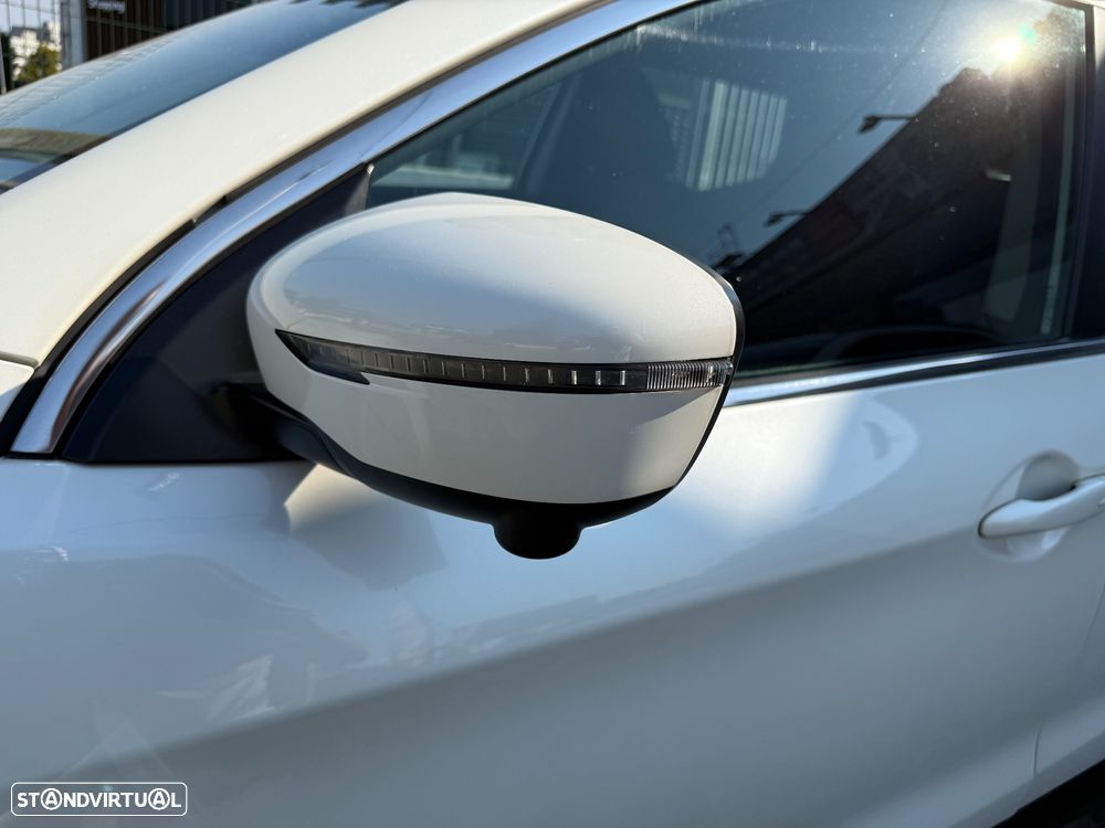 Nissan Qashqai 1.5 dCi N-Connecta 18 RS - 9