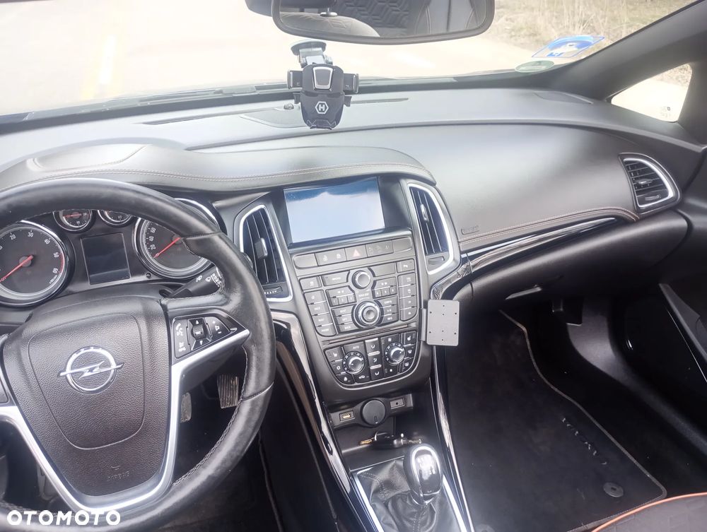 Opel Cascada 2.0 CDTI ecoFLEX Start/Stop Innovation - 27