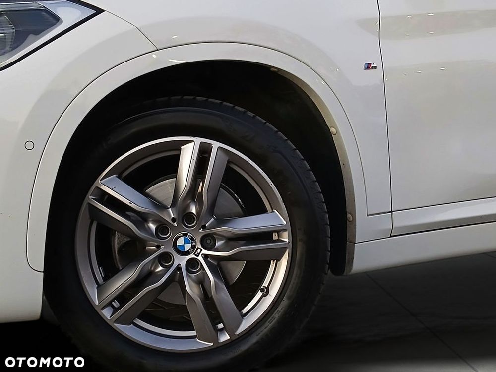 BMW X1 sDrive18d M Sport - 12