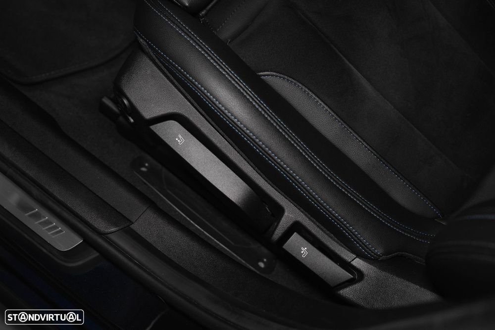 BMW 320 e Pack M Auto - 36