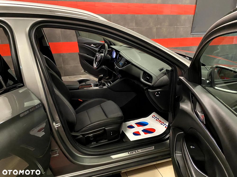 Opel Insignia 1.5 Direct InjectionTurbo Business Innovation - 25