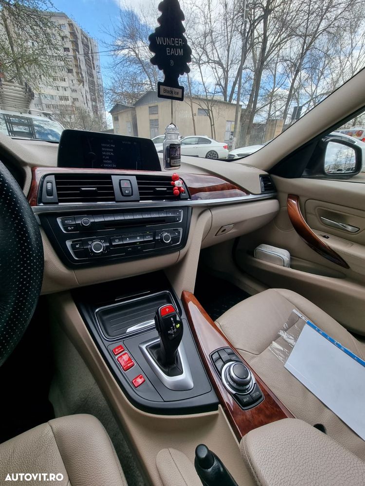 BMW Seria 3 320d xDrive Aut. Modern Line - 11