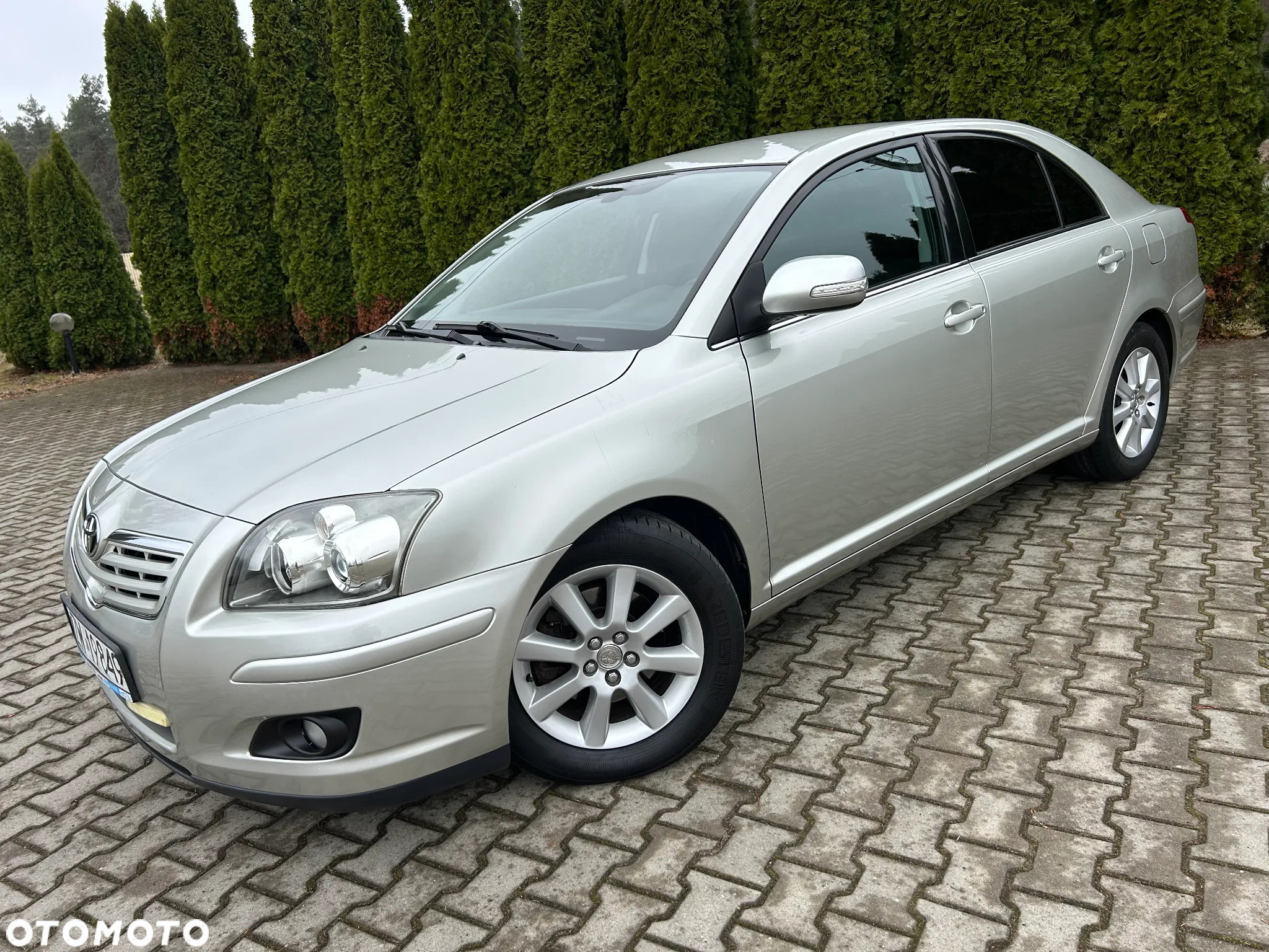 Toyota Avensis 2.0 D-4D - 8
