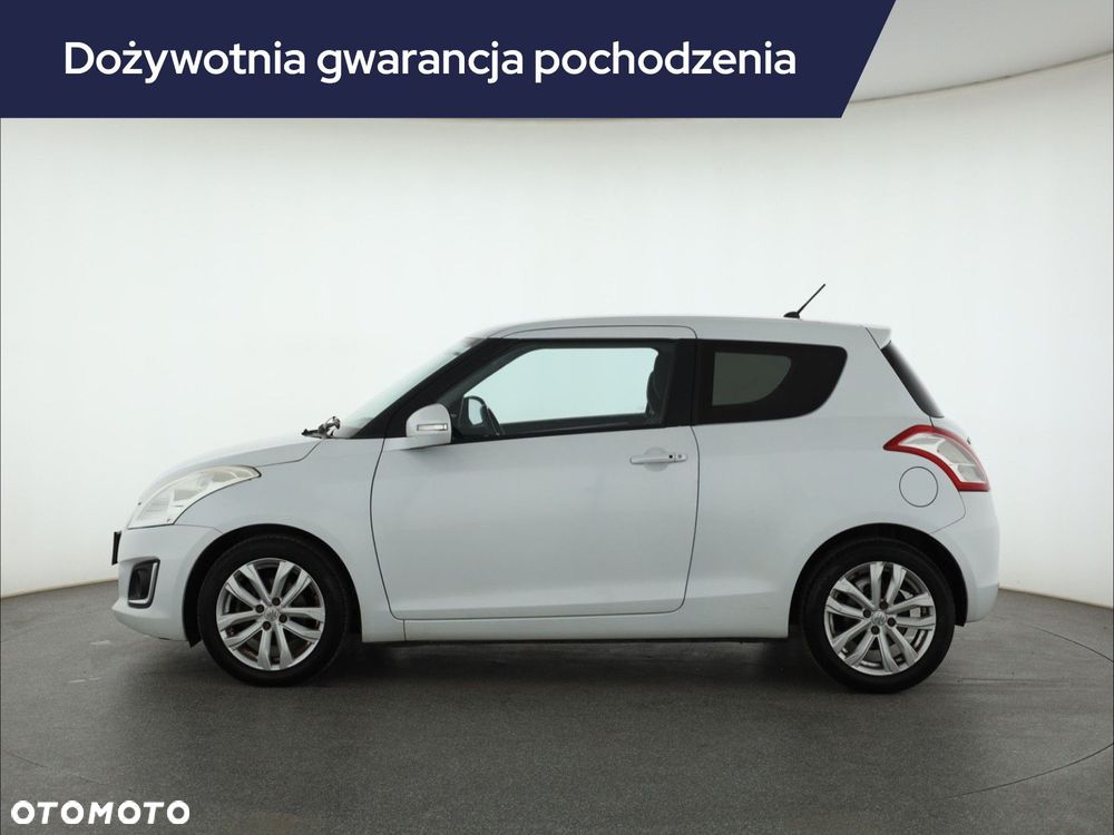 Suzuki Swift - 4
