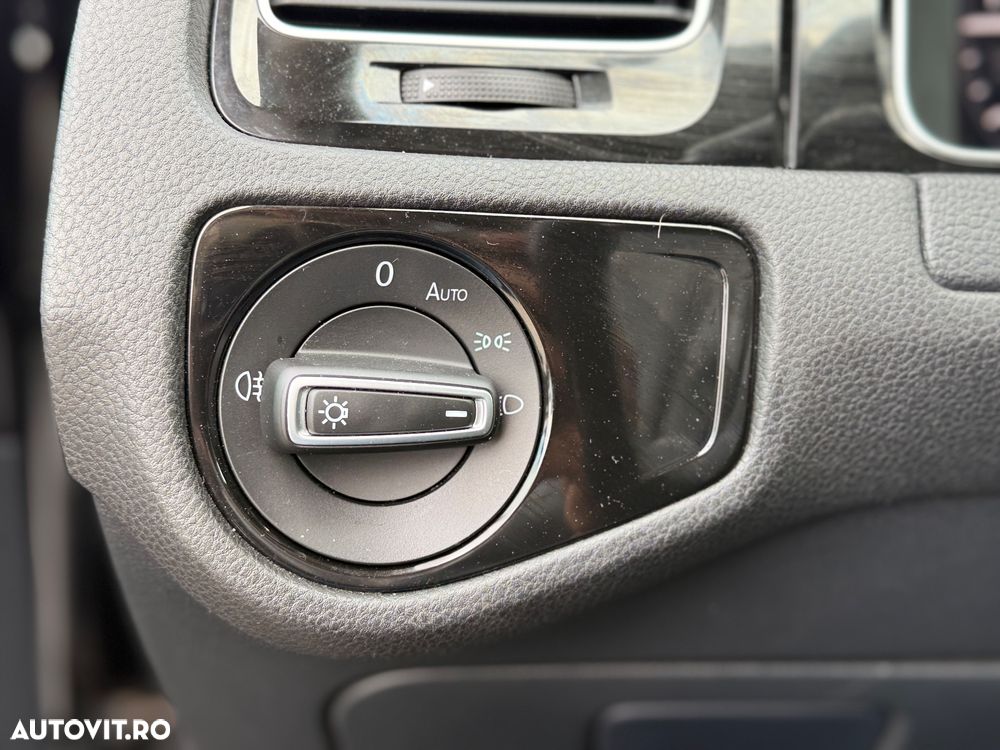 Volkswagen Golf 1.6 TDI SCR Join - 11