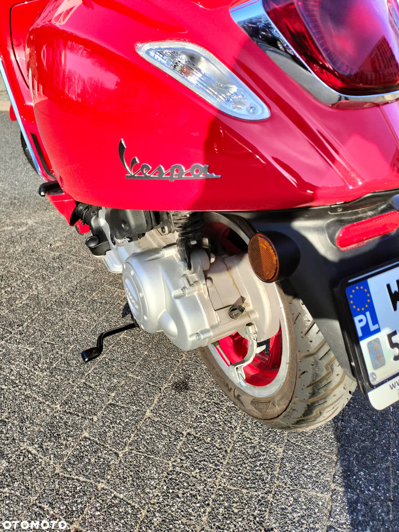 Piaggio Vespa - 21