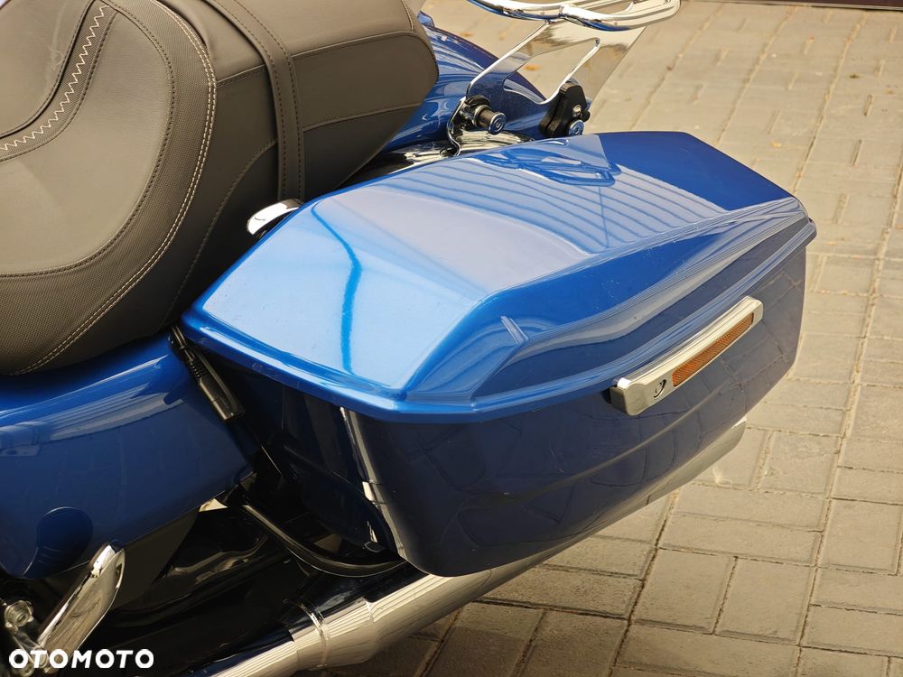 Harley-Davidson Touring Road Glide - 15