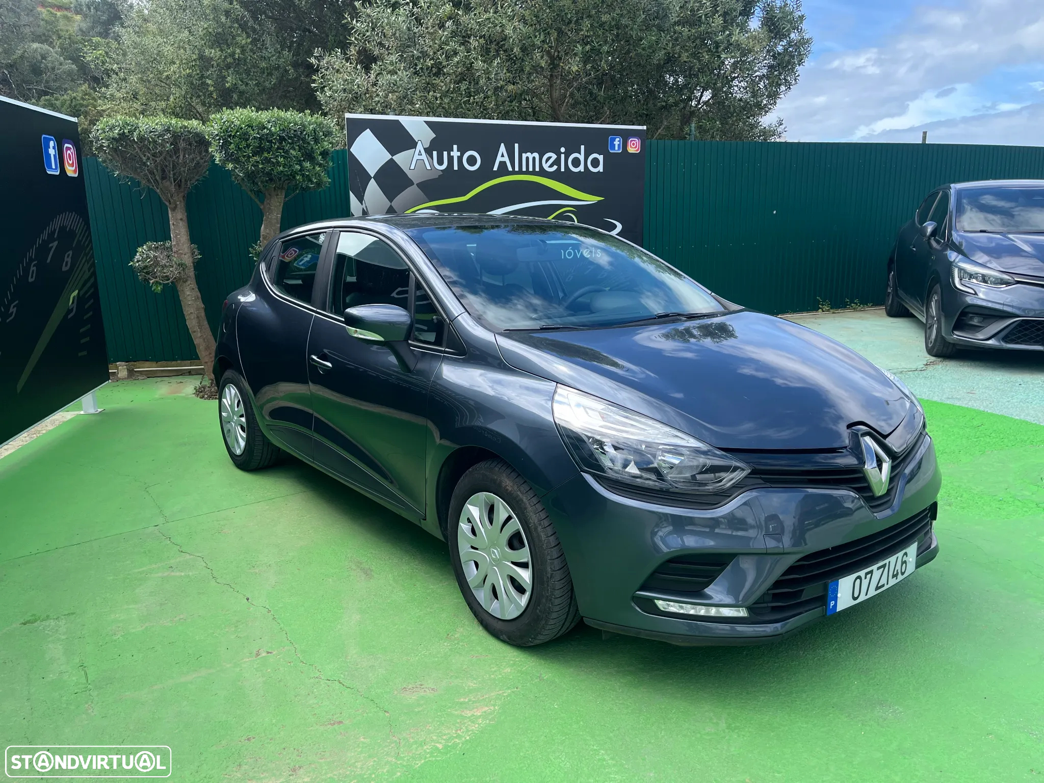 Renault Clio 1.5 dCi Zen - 4