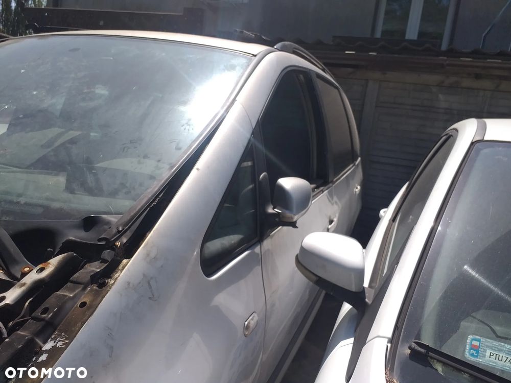 Auto na części - Audi A6 C5 Quattro 150KM diesel 1999 Silnik Skrzynia Drzwi Maska Klapa Błotnik Zderzak Lampa Szyba Klamka Lusterko Deska Kokpit - 2