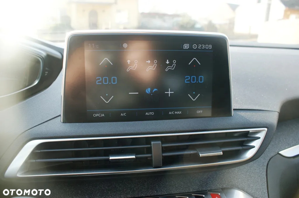 Peugeot 5008 1.5 BlueHDI Allure S&S EAT8 - 10