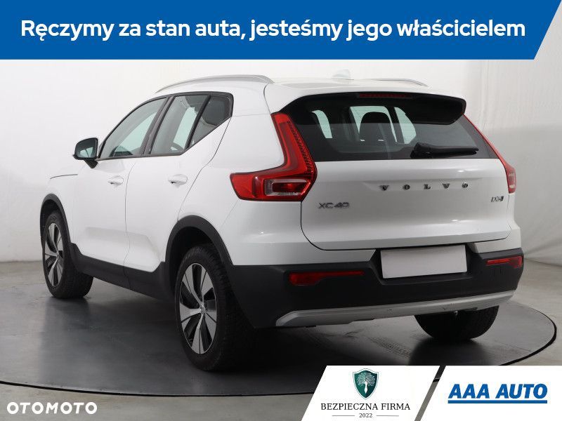 Volvo XC 40 - 6
