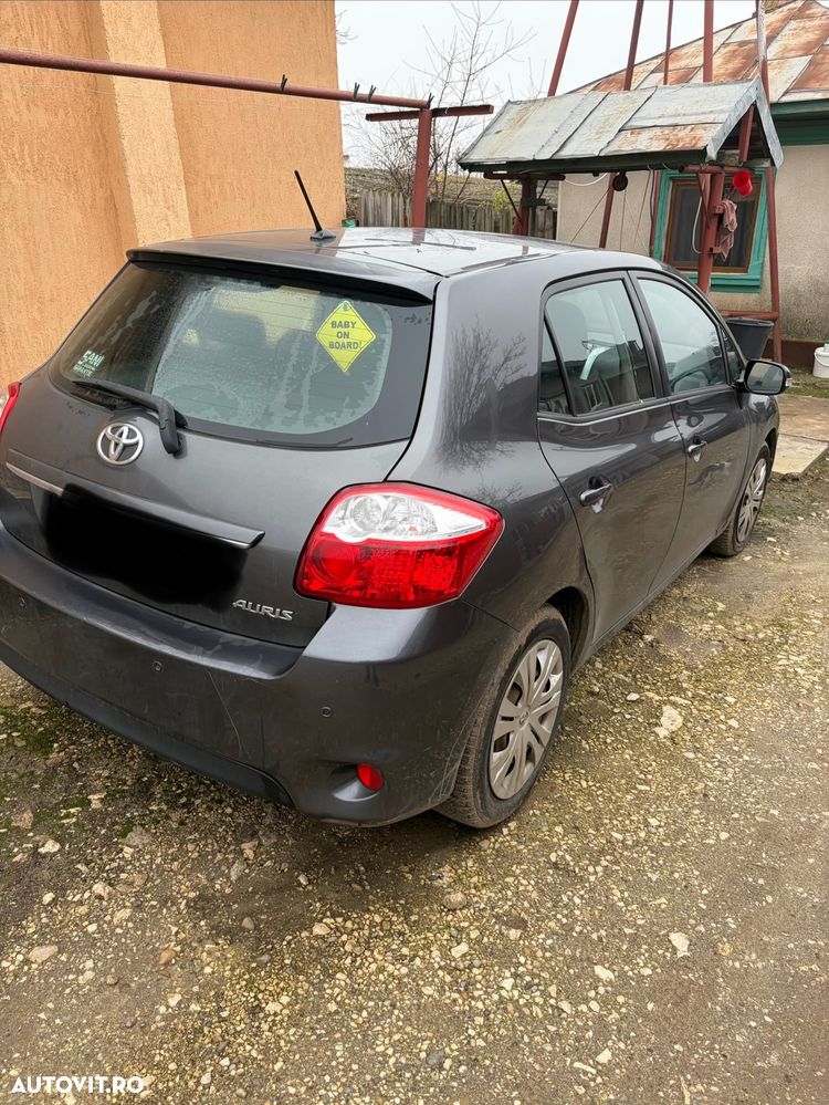 Toyota Auris 1.6 L Valvematic Multidrive S Luna - 3