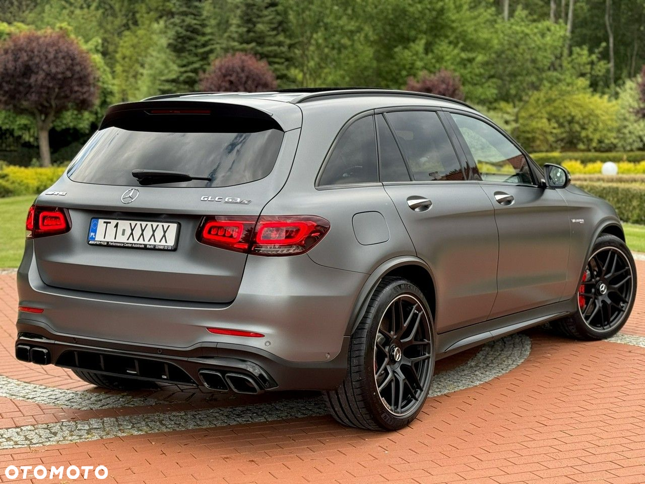 Mercedes-Benz GLC - 16
