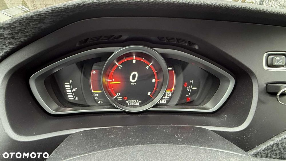 Volvo V40 D3 Drive-E Summum - 12