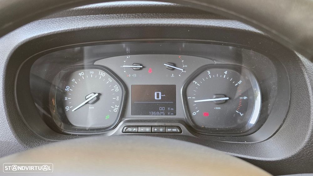 Citroën Jumpy 1.5 BlueHDi M - 17