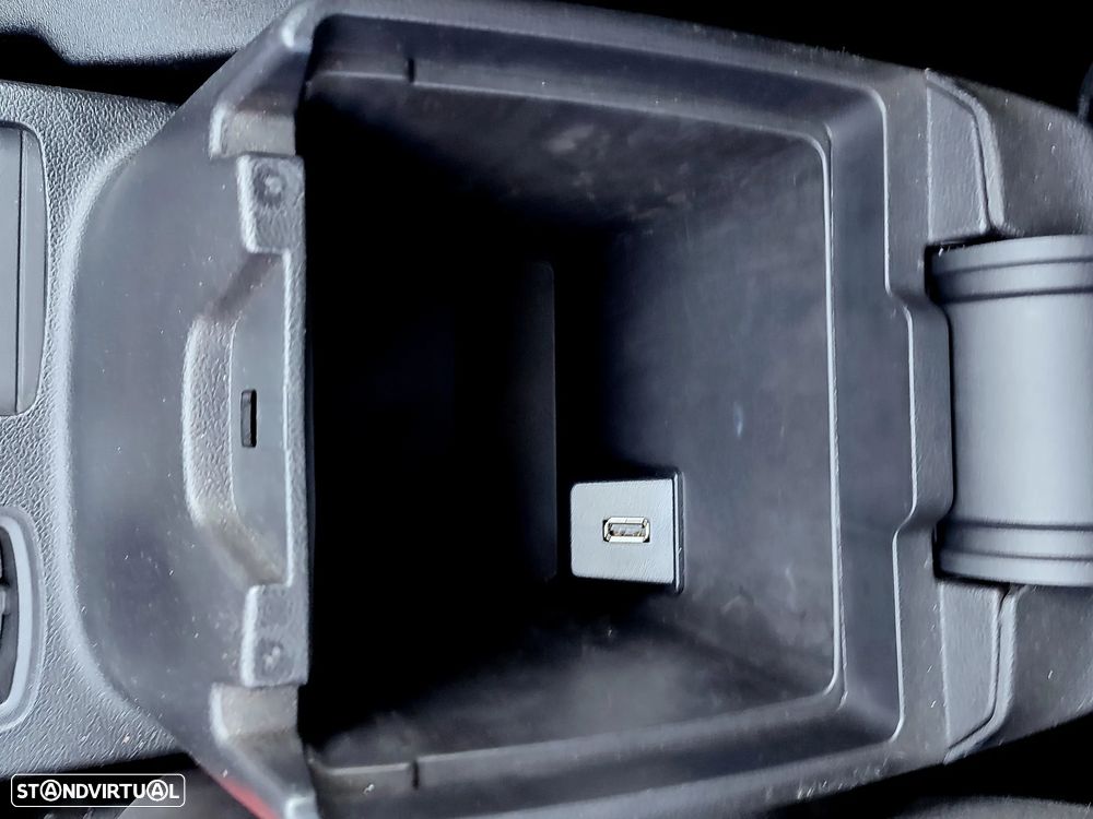 Ford Focus 1.0 EcoBoost ST-Line - 20