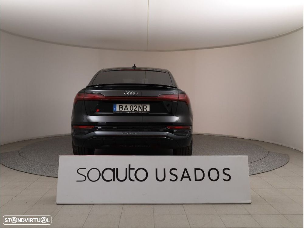 Audi Q8 e-tron 50 quattro S line — fotografia 8