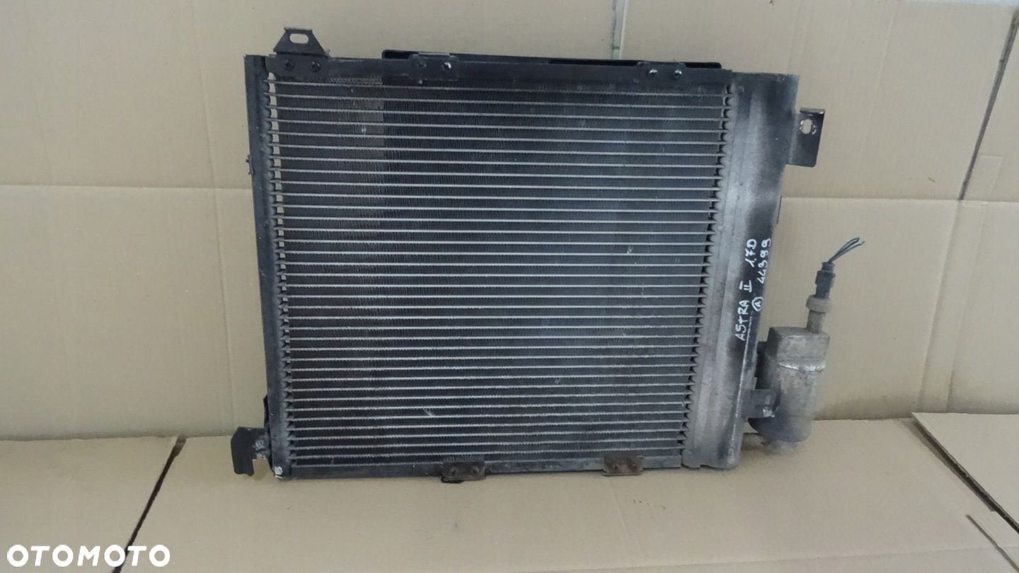 ASTRA II 2 1.7D CHŁODNICA KLIMATYZACJI WENTYLATOR 90570741 - 1