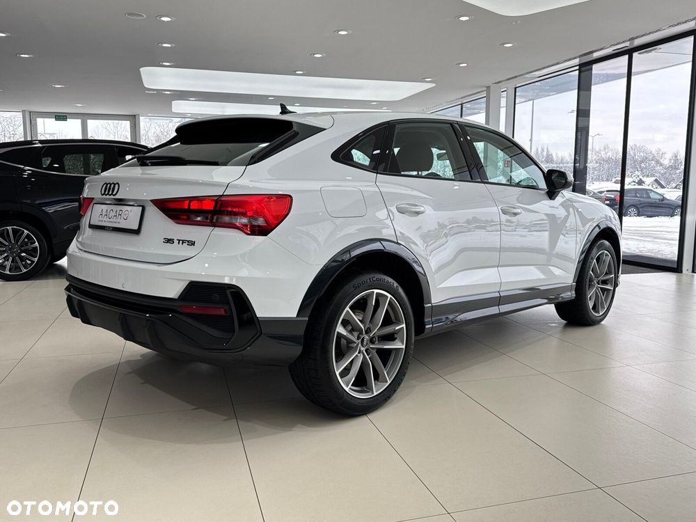 Audi Q3 Sportback - 5