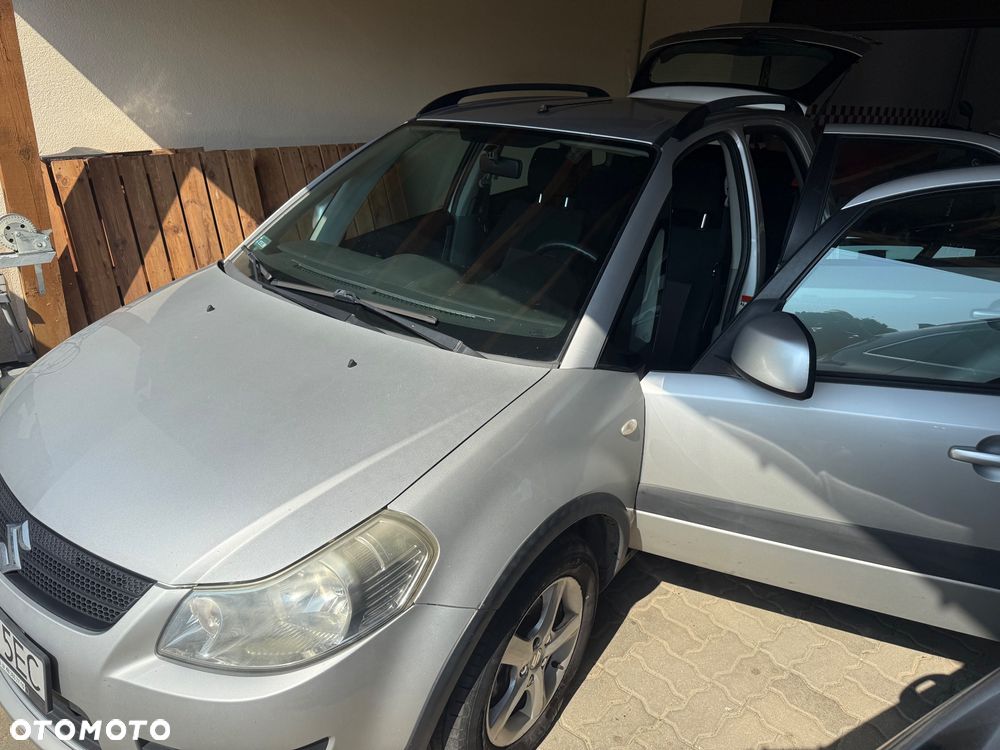 Suzuki SX4 1.5 - 4