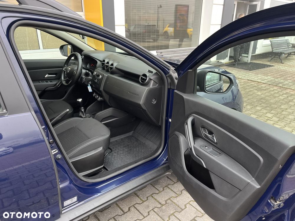 Dacia Duster 1.6 SCe Essential - 19