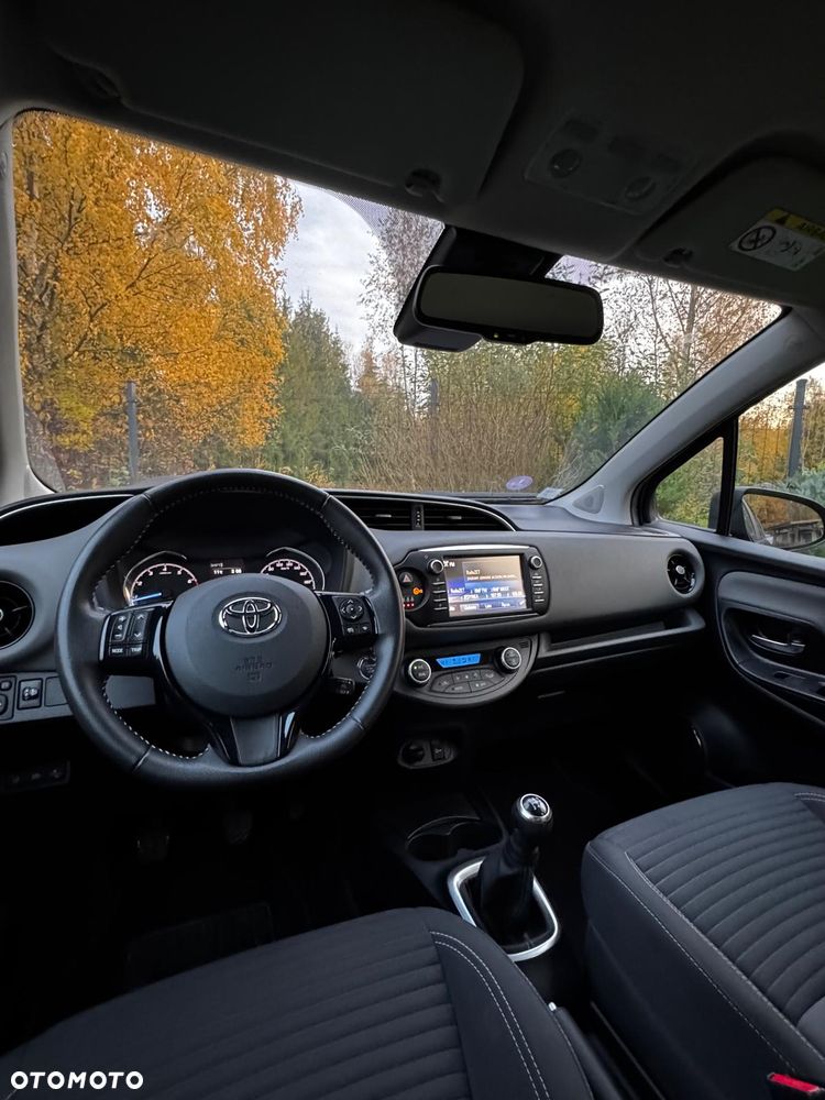 Toyota Yaris - 6
