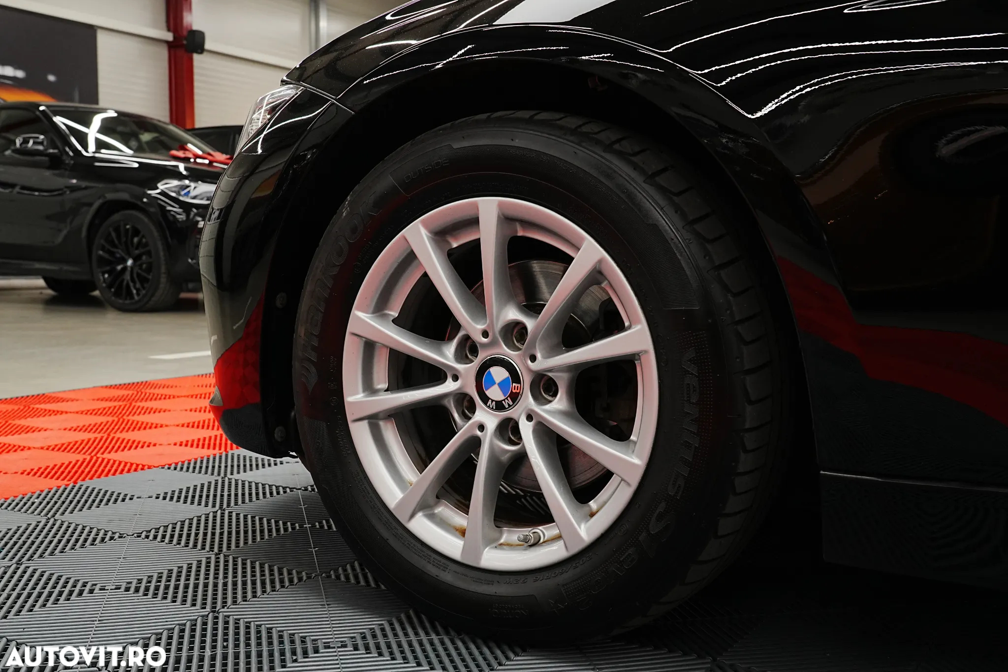 BMW Seria 3 320d Touring Sport-Aut. Efficient Dynamics Edition - 28