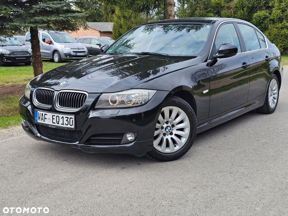 BMW Seria 3 320d DPF Edition Sport - 1