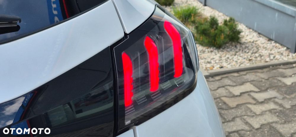 Peugeot 208 1.2 PureTech Allure Pack S&S EAT8 - 34