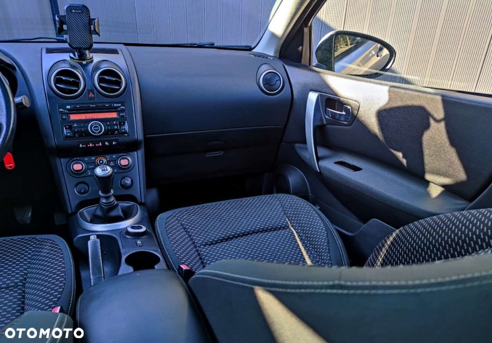 Nissan Qashqai+2 - 27