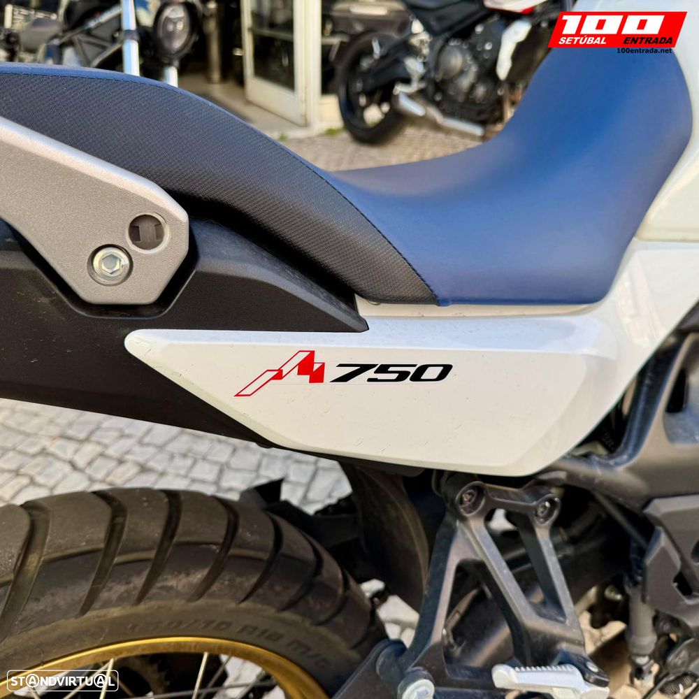 Honda Transalp XL 750 - 22