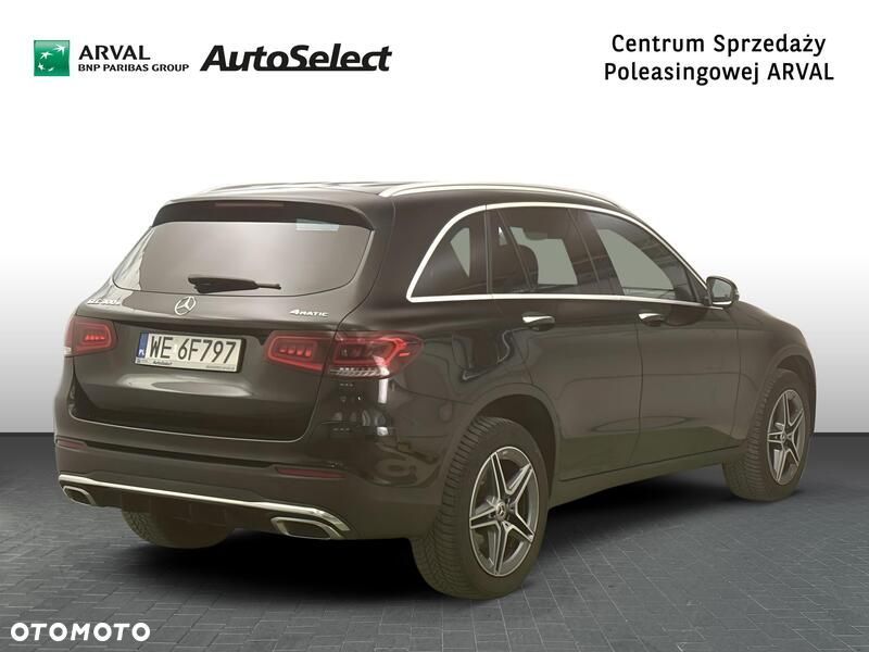 Mercedes-Benz GLC 300 e 4-Matic Business Edition - 6