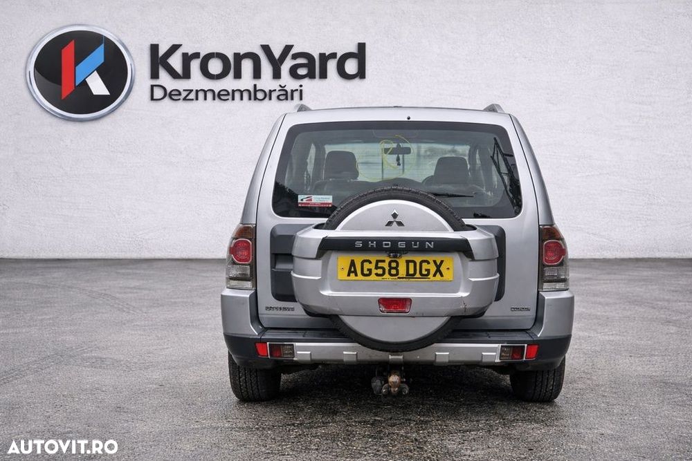 Dezmembrari dezmembrez  Mitsubishi Shogun Pajero 2006 - 2011 3.2 D 4M41 - 6