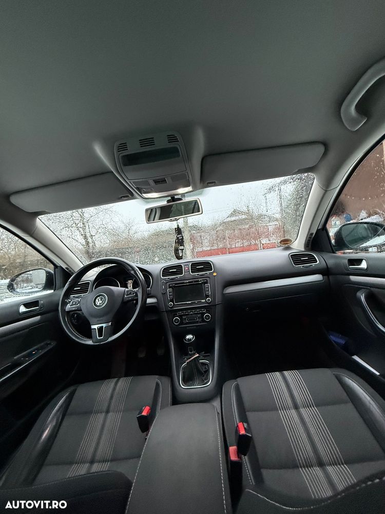 Volkswagen Golf 2.0 TDI DPF Comfortline - 6