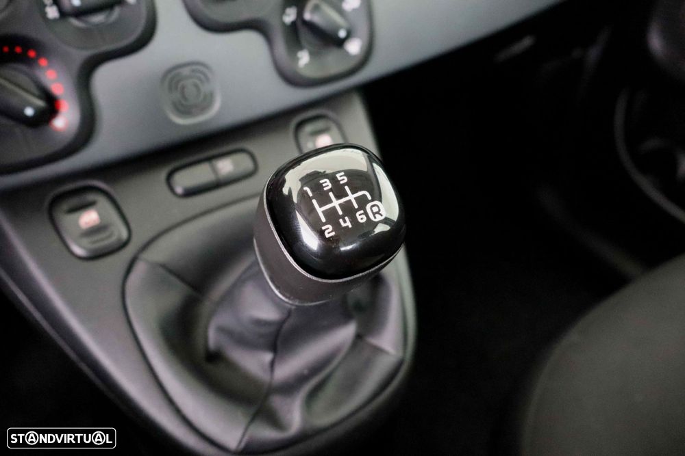 Fiat Panda 1.0 Hybrid City Life - 25