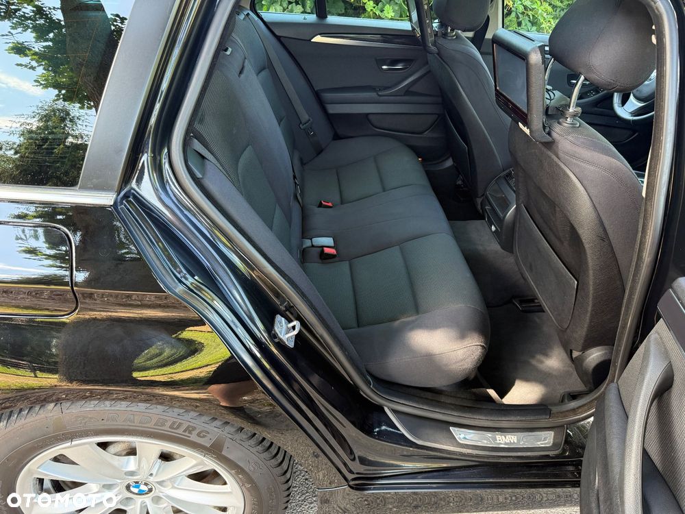 BMW Seria 5 520d Luxury Line - 10