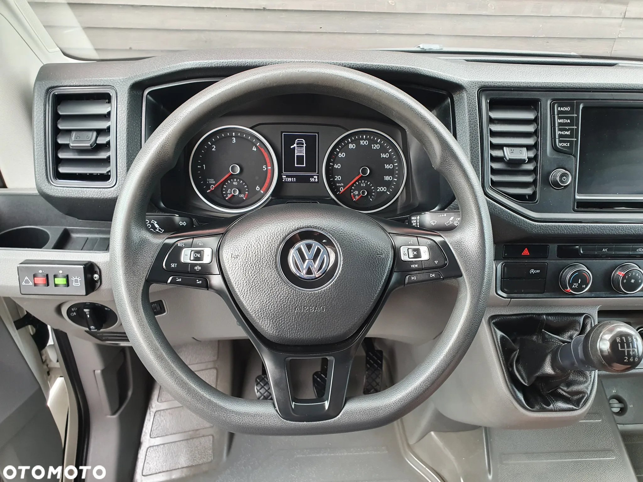 Volkswagen CRAFTER - 26