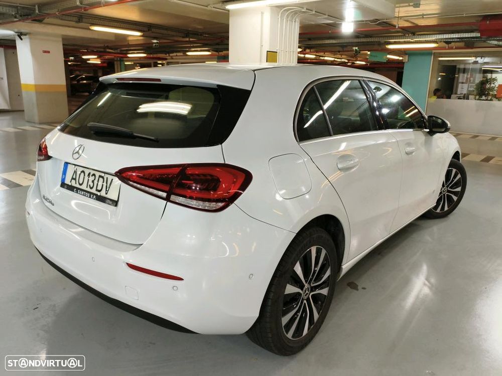 Mercedes-Benz A 250 e Style Plus - 4
